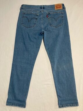 Levi Strauss Classic Mid Wash Blue Denim Jeans (Item No. R21)